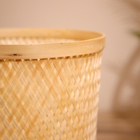 Корзина плетёная, из бамбука 35х35х43 см Корзина плетёная, из бамбука 35х35х43 см