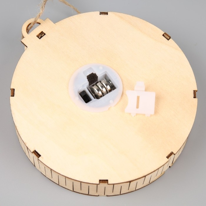 Ёлочная игрушка &laquo;Оленёнок в лесу&raquo;, от батареек, свечение тёплое белое