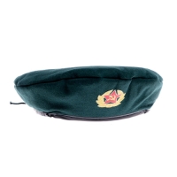 Берет пограничника &laquo;На страже Родины&raquo;, герб