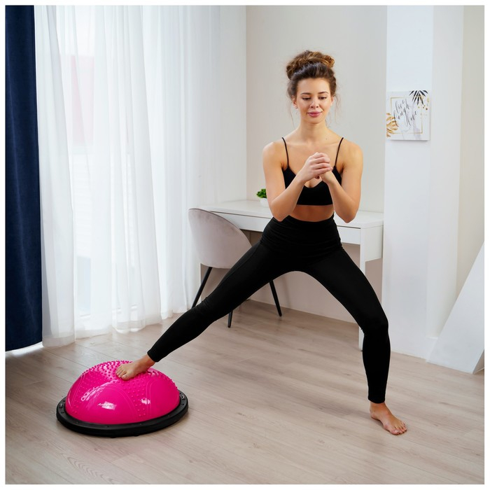 Полусфера BOSU гимнастическая ONLYTOP, массажная, с насосом, 55х25 см, цвет розовый Полусфера BOSU гимнастическая ONLYTOP, массажная, с насосом, 55х25 см, цвет розовый
