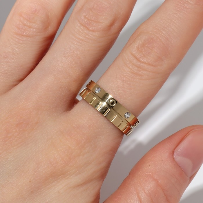 Кольцо XUPING статус, цвет белый в золоте, размер 18 Кольцо XUPING статус, цвет белый в золоте, размер 18