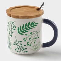 Кружка керамическая с ложкой &laquo;Гербарий&raquo;, 350 мл, цвет белый