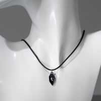 Кулоны &laquo;Неразлучники&raquo; на магните, половинки сердца, цвет чёрно-серебряный, 48 см