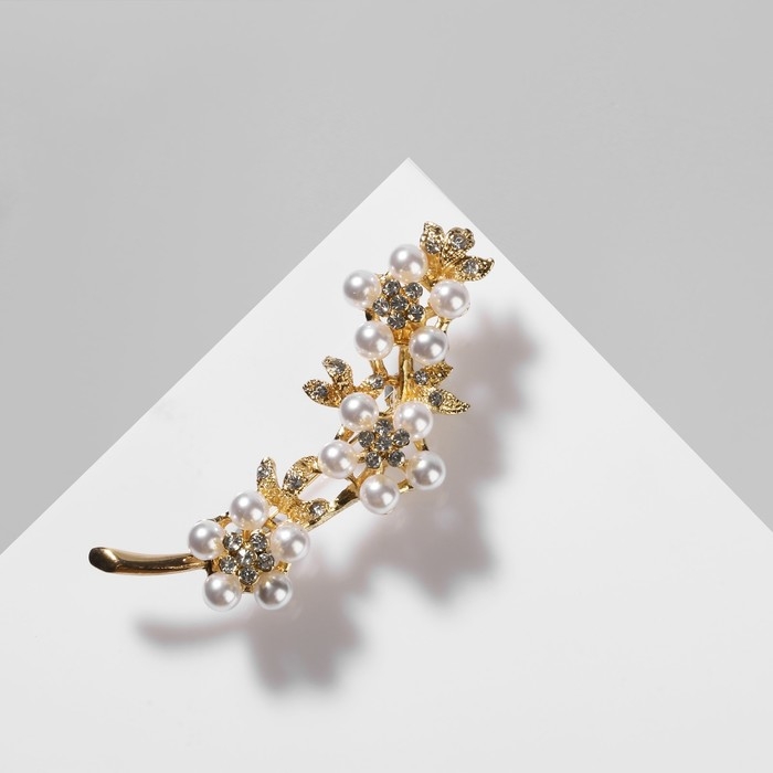 Брошь &laquo;Цветочное трио&raquo; жемчуг, цвет белый в золоте