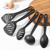 Набор кухонных принадлежностей Доляна &laquo;Точки&raquo;, 5 предметов, цвет чёрный