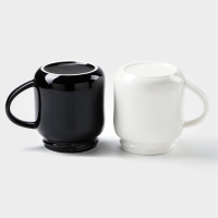 Набор кружек керамических &laquo;Король и королева&raquo;, 2 предмета: 380 мл, цвет чёрный и белый