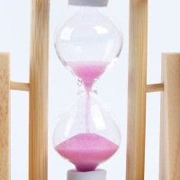 Органайзер для канцелярии с песочными часами (2 в 1) &laquo;Почитаем немного?&raquo;