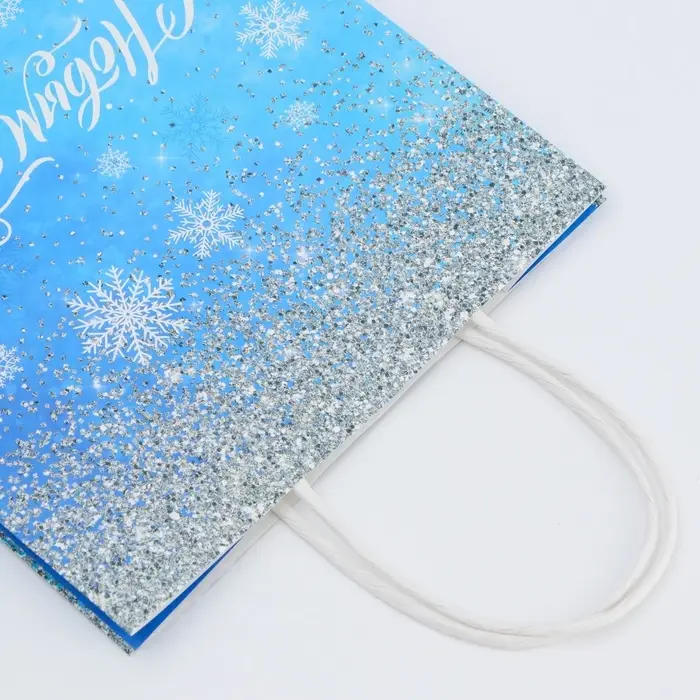 Пакет бумажный подарочный новогодний крафт &laquo;Волшебство&raquo; 18&times;8&times;25 см