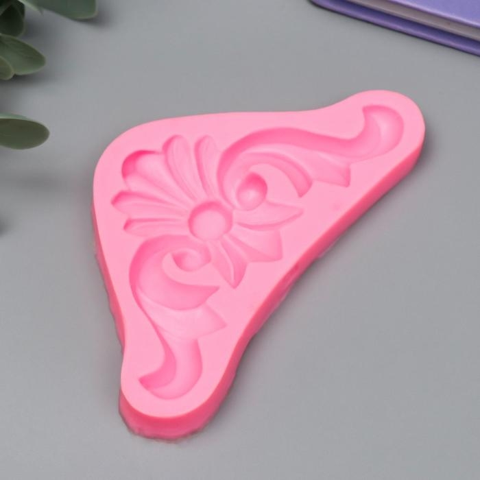 Молд силикон Молд силикон "Узор - уголок с вензелем" 1,3х6,1х11,1 см