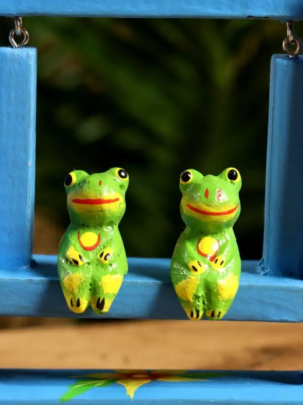 Сувенир &laquo;Лягушата на качелях&raquo;, 10&times;3.5&times;15 см, дерево, голубой