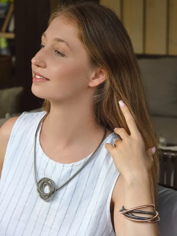 Браслет металл &laquo;Обруч&raquo; трансформируется в кулон, цвет серебро
