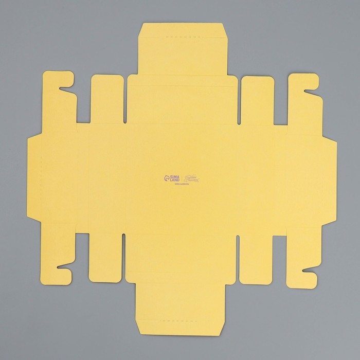 Коробка для конфет, кондитерская упаковка, 4 ячейки, &laquo;Цветы&raquo;, 10.5 х 10.5 х 3.5 см