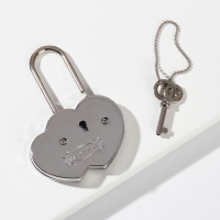 Замок свадебный с ключом &laquo;Совет да любовь&raquo;.