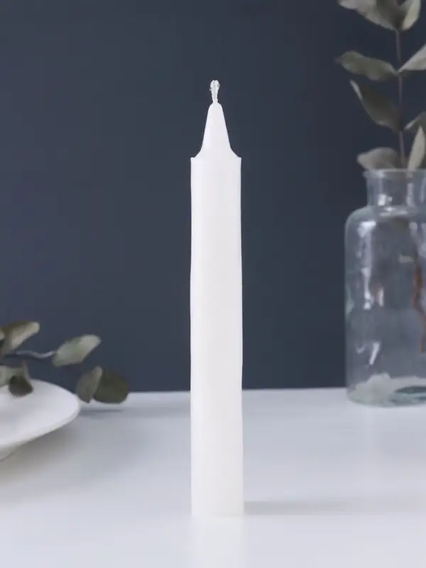 Свеча парафиновая бытовая 50 г, 17 см, 7-8 ч