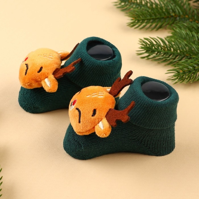 Подарочный набор новогодний: браслетики - погремушки и носочки - погремушки на ножки &laquo;Оленята&raquo;, цвет зеленый, Крошка Я