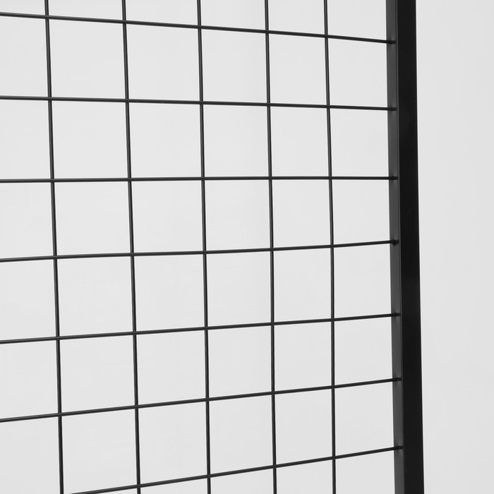 Сетка на колёсах, 100&times;200 см, размер ячейки 6&times;6 см, цвет чёрный