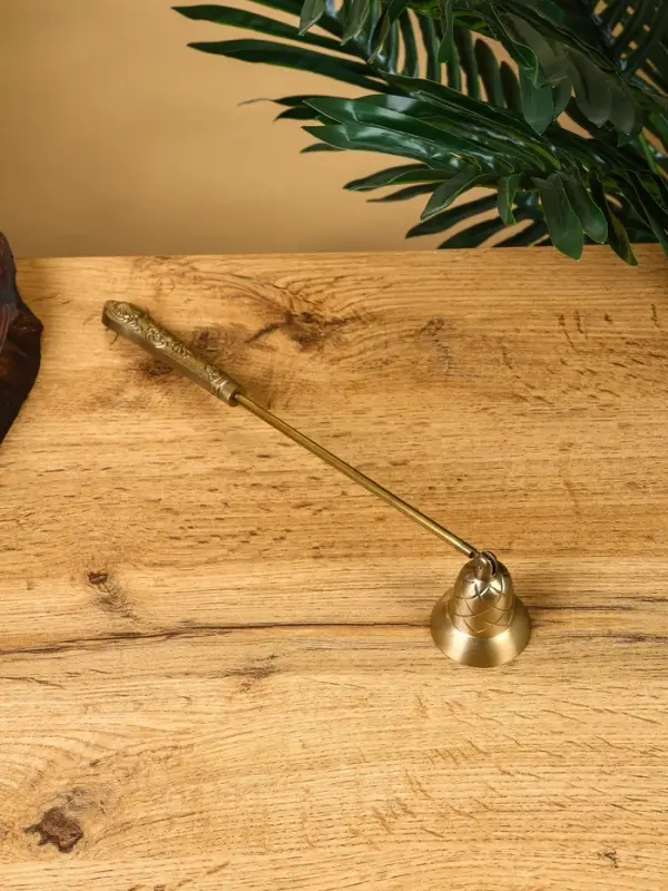 Гаситель для свечей "Очаг" латунь 26 см