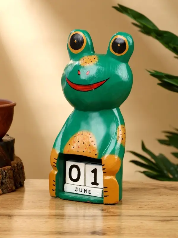 Календарь настольный &laquo;Лягушка&raquo;, 10&times;6.5&times;21 см, дерево, зелёный