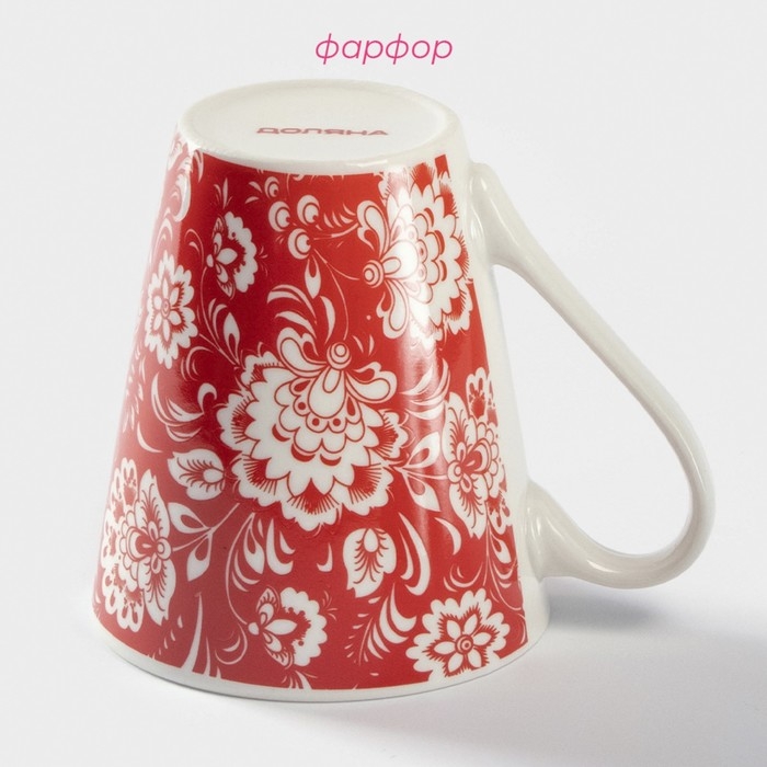 Кружка Доляна &laquo;Цветы на красном&raquo;, 280 мл, фарфор, красная