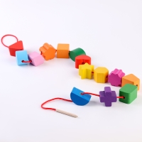 Счётный материал «Бусы. Геометрия», 15 деталей Счётный материал «Бусы. Геометрия», 15 деталей