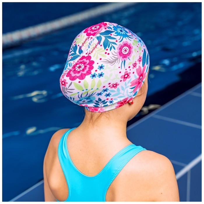 Шапочка для плавания детская ONLYTOP Swim &laquo;Цветочный мир&raquo;, тканевая, обхват 46-52 см