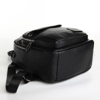 Рюкзак городской на молнии, из искусственной кожи, цвет чёрный Рюкзак городской на молнии, из искусственной кожи, цвет чёрный