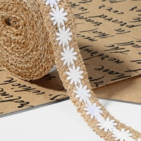 Лента из джута &laquo;Ромашки&raquo;, натуральная, 20 мм, 4,5 &plusmn; 0,5 м, цвет белый