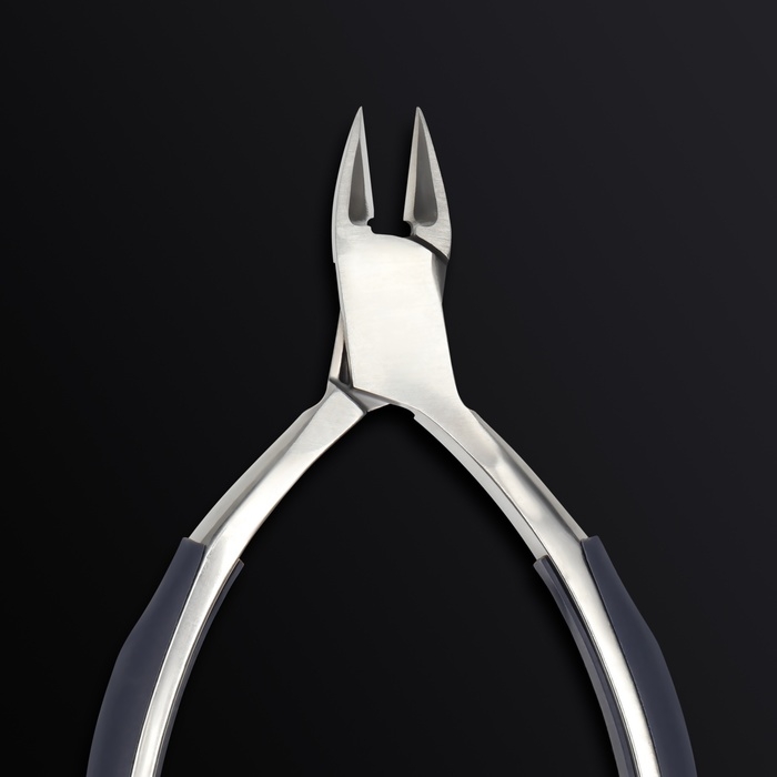 Кусачки педикюрные &laquo;Premium&raquo;, скрытая пружина, прорезиненные ручки, 12,3 см, длина лезвия - 13 мм, цвет серебристый/серый
