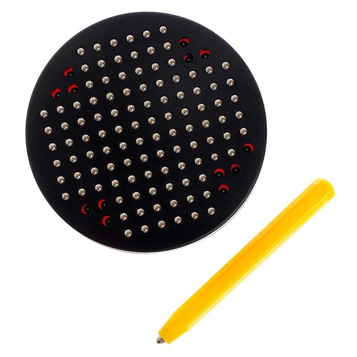 Планшет обучающий &laquo;Магнитное рисование&raquo;, 120 отверстий, с креплением на обороте, цвет чёрный