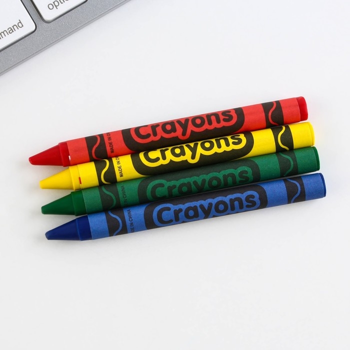 Подарочный набор на выпускной &laquo;ВЫПУСКНИК начальной школы&raquo; блокнот-раскраска, расписание уроков и восковые мелки 4 шт