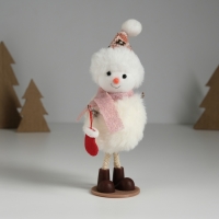 Сувенир текстиль "Снеговик в розовом шарфике, с носочком" 11х7х17,3 см Сувенир текстиль "Снеговик в розовом шарфике, с носочком" 11х7х17,3 см