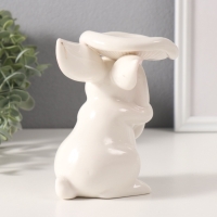 Сувенир керамика "Белый кролик под грибочком" 8х9х13 см