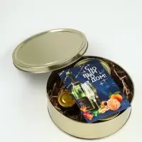 Подарочный набор в железной банке чай, монпансье, варенье, открытка &laquo;С Новым годом, Кремль&raquo;   108948