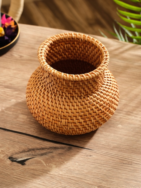 Корзинка плетеная ротанг, 16х16х13 см Корзинка плетеная ротанг, 16х16х13 см