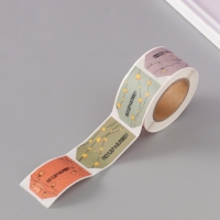 Наклейка бумага крафт "Бирки. Гирлянды" 3х5 см 200 шт в рулоне