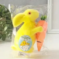 Сувенир пасхальный "Жёлтый заяц с морковкой" 6,5х12х15,5 см