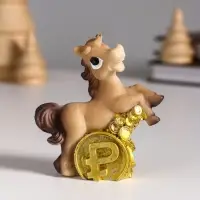 Сувенир полистоун "Лошадка с монетой - рубль" МИКС 6,5х2,6х7 см