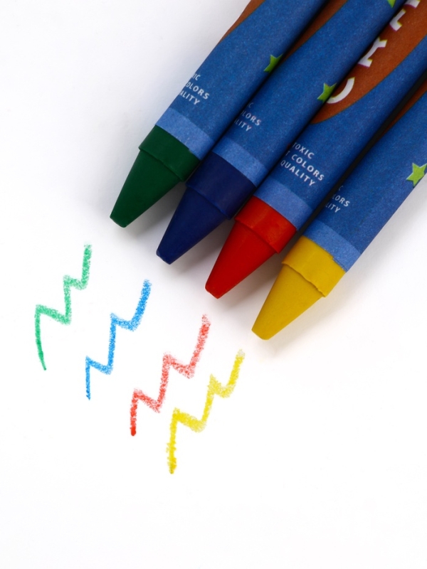 Набор: смешбук А5, 8 листов и восковые мелки "Самая красивая"