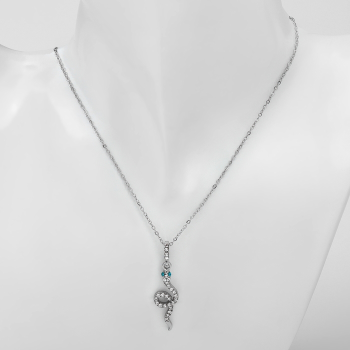 Кулон &laquo;Змея&raquo; изящная мини, цвет бело-зелёный в серебре