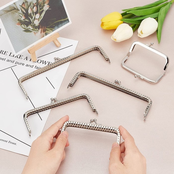 Фермуар пришивной «Прямоугольник», 10 см, цвет серебряный Фермуар пришивной «Прямоугольник», 10 см, цвет серебряный