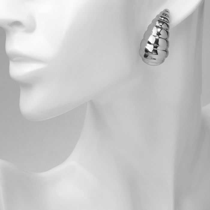 Серьги пластик &laquo;Капля&raquo; вибрация, цвет серебро