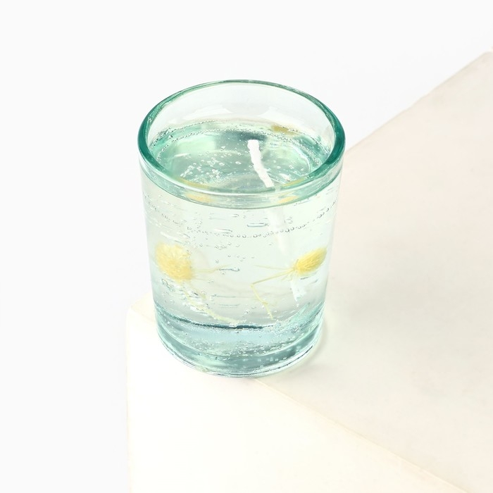 Свеча гелевая новогодняя в стакане с декором внутри &laquo;Новый год: Цветочнаяя&raquo; 5 х 5 х 6 см