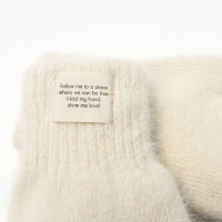 Варежки женские MIST с шерстью кролика, р-р 22 см, цв. молочный Варежки женские MIST с шерстью кролика, р-р 22 см, цв. молочный