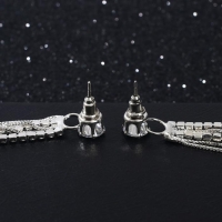 Серьги висячие со стразами &laquo;Вечерние&raquo; нить и россыпь, цвет белый в серебре, 8,5 см