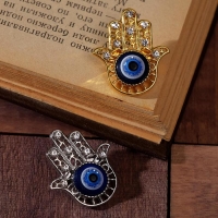 Брошь-оберег &laquo;Рука Хамса&raquo;, цвет МИКС (неделимая фасовка 12 шт., цена за шт.)