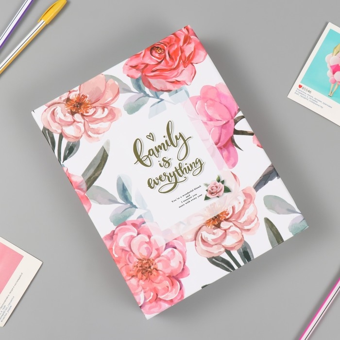 Фотоальбом на 100 фото 10х15 см "Нарисованные цветы" в коробке МИКС 5,7х20.5х26 см