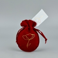 Мешок замшевый  &laquo;Цветок&raquo;, красный, тиснение, 9 &times; 12 см