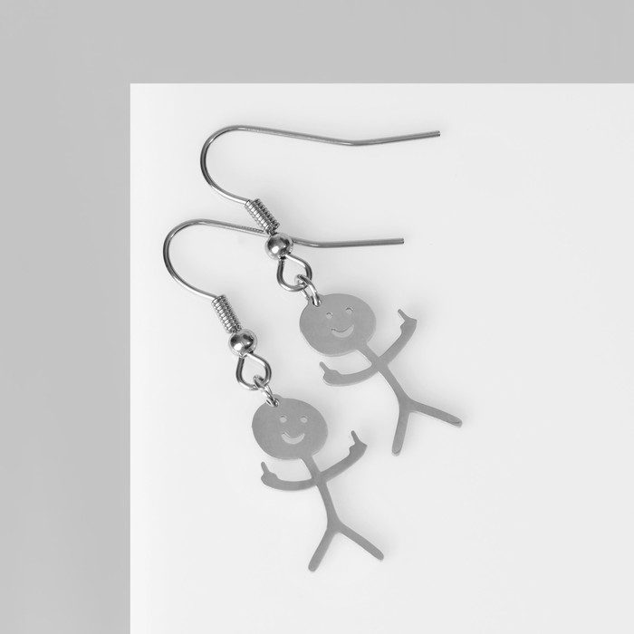 Серьги &laquo;Несогласие&raquo;, цвет серебро, 2,5 см