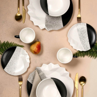 Тарелка керамическая «Снежные горы», 27 см, цвет чёрно-белый Тарелка керамическая «Снежные горы», 27 см, цвет чёрно-белый