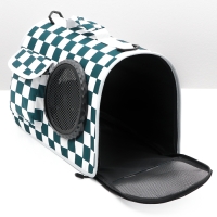 Сумка-переноска с органайзером и иллюминатором, 43 х 24 х 28 см, белая/зелёная Сумка-переноска с органайзером и иллюминатором, 43 х 24 х 28 см, белая/зелёная